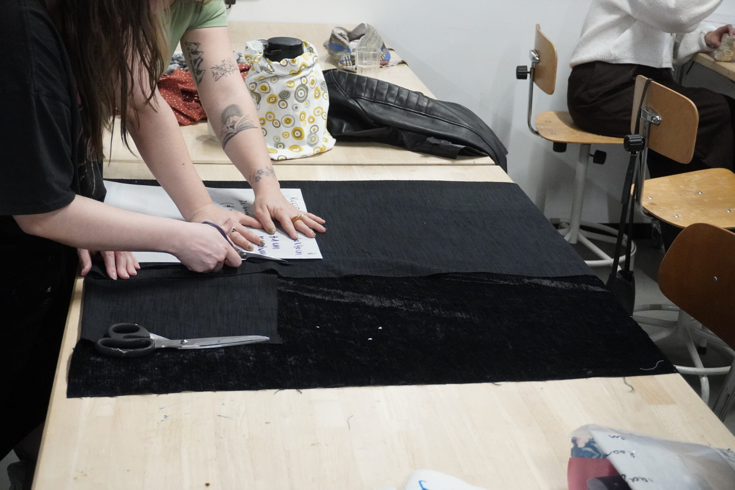 Textiel: Start 2 Sew – Je eerste kledingstuk – sweater